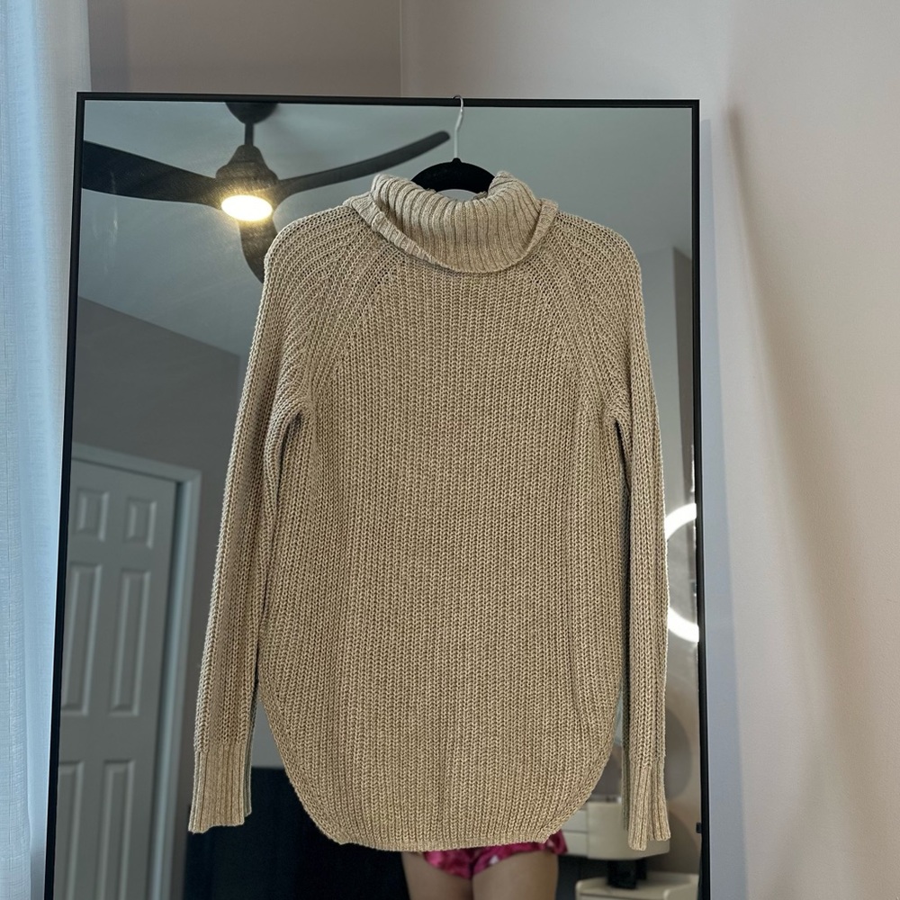 Oversized sweater - Picture 2 of 2